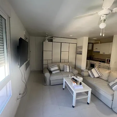 Estudio Playa La Bajadilla
