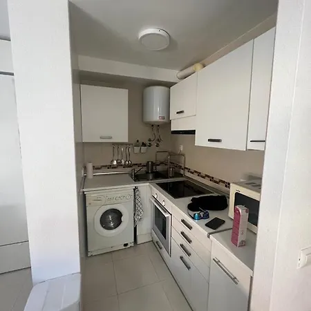 Estudio Playa La Bajadilla Apartament *